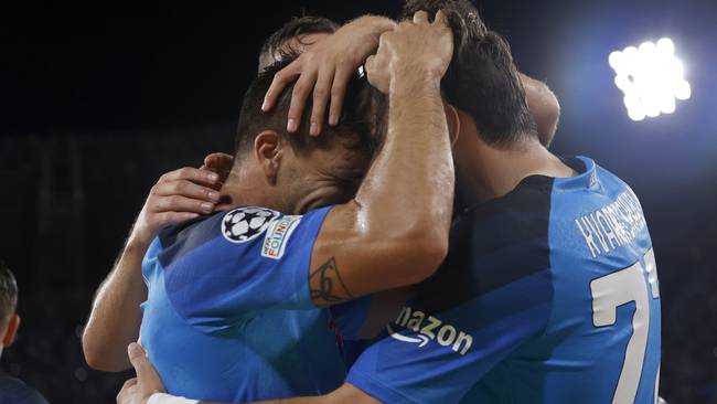 Napoli arranca con el pie derecho la temporada de la Champions League