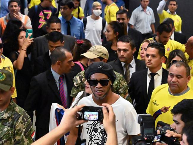 Ronaldinho se encuentra en prisión en Paraguay . Foto: Getty Images