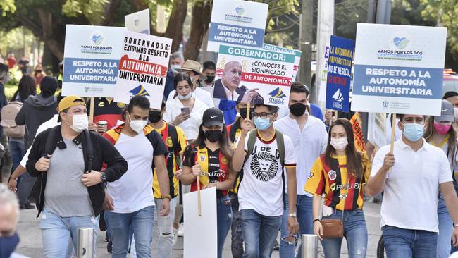 Marchas en Jalisco ponen en jaque a la Final