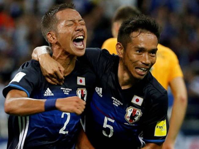 Japón celebra su gol ante Australia. Foto: Especial
