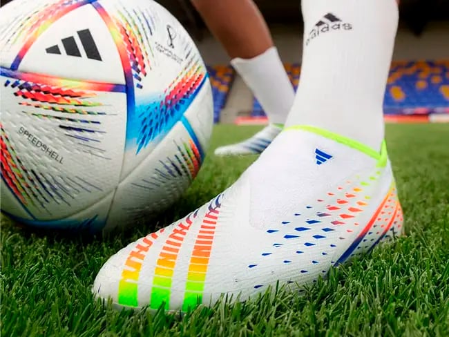 distrito cristal símbolo Adidas presenta su línea de tacos para la Copa del Mundo Qatar 2022