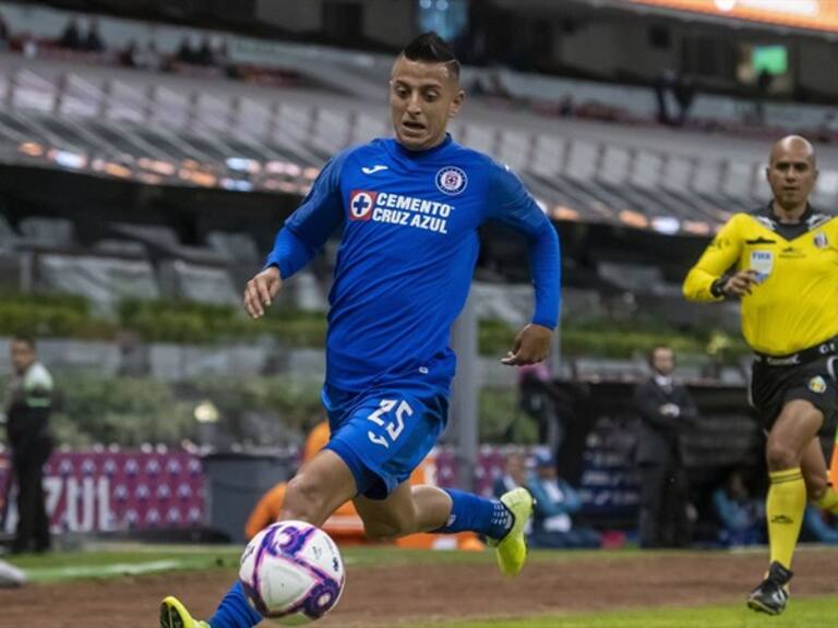 Roberto Alvarado juega para Cruz Azul . Foto: Mexsport