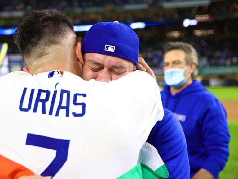 Julio Urías y Víctor González Dodgers. Foto: twitter @MLB_Mexico