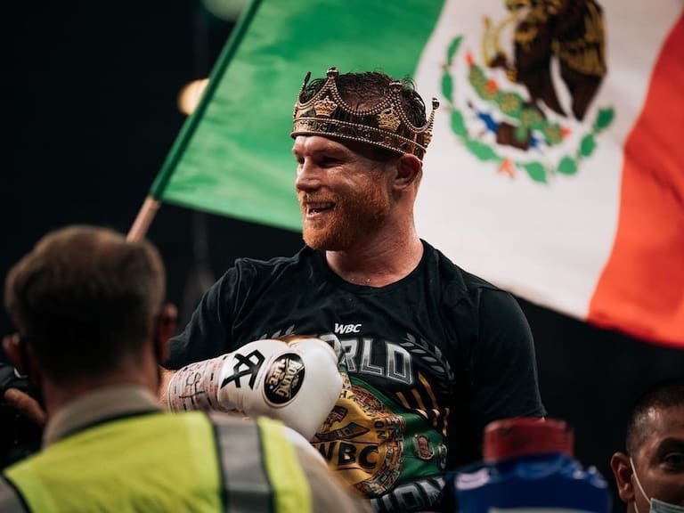 Canelo Álvarez derrotó ampliamente a Edgar Berlanga en Las Vegas