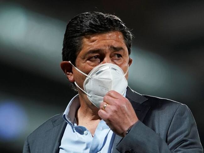 Luis Fernando Tena, primer técnico cesado del Guard1anes BBVA 2021