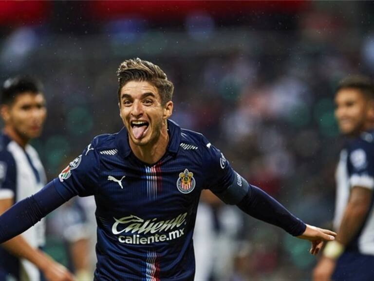 Isaac 'Cone' Brizuela Chivas. Foto: Mexsport