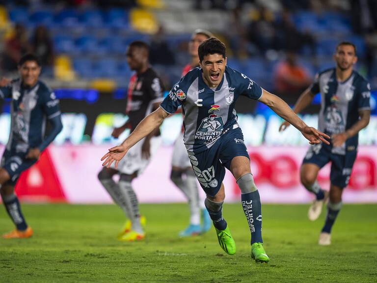 Ibáñez y Chávez fueron los héroes de Pachuca