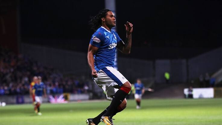 Culpan a Eduardo Herrera y al "Gullit" de la salida de Caixinha