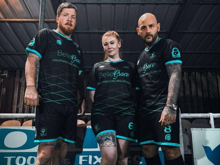 Supporting Charities FC, primer equipo en recibir patrocinio de una modelo de Only Fans