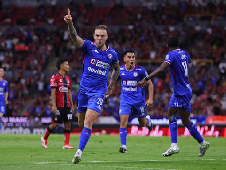 Cruz Azul vence al Atlas en feria de goles y consigue medio boleto a Semifinales