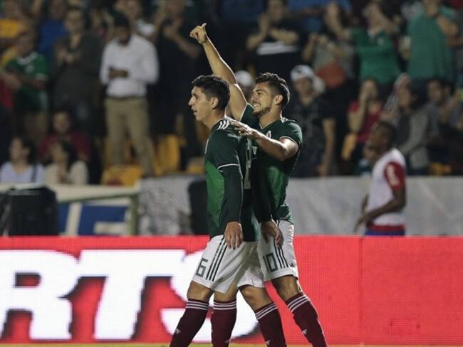 México remonta ante Costa Rica