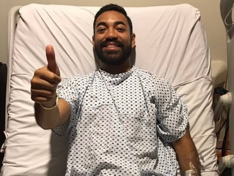 Marco Fabián después de la operación. Foto: Twitter