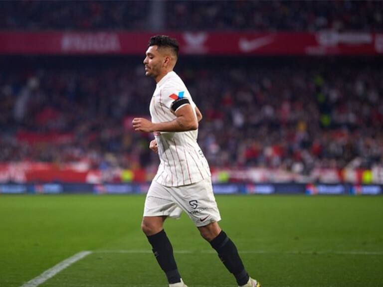 El mexicano ha tenido buena participación con Sevilla. Foto: Getty