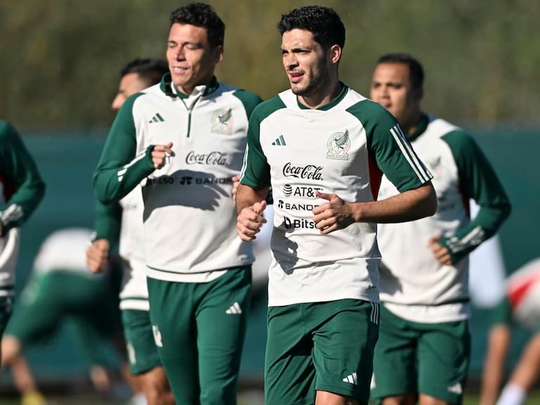 Raúl Jiménez ya está en Girona con la Selección Mexicana