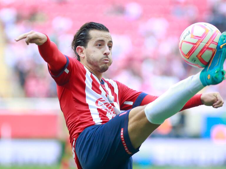 Alan Mozo, asegura que en Chivas no estan tranquilos por los malos resultados obtenidos