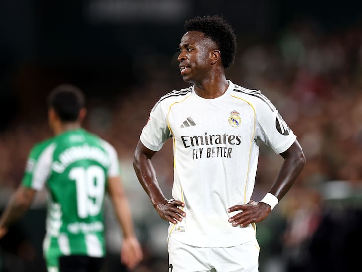 El Real Madrid tropieza ante el Betis y se aleja del título de LaLiga