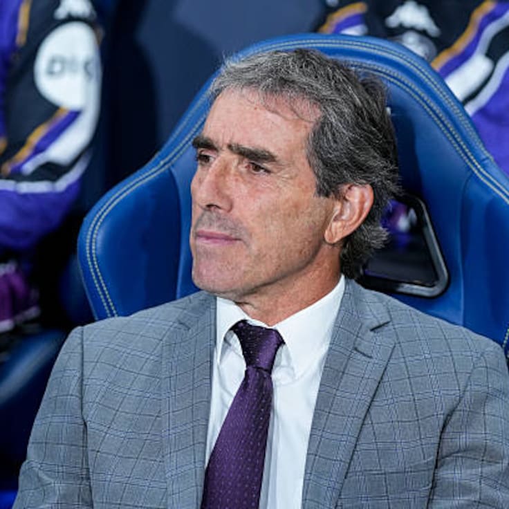 Guillermo Almada es presentado como nuevo técnico del Real Oviedo en la liga española