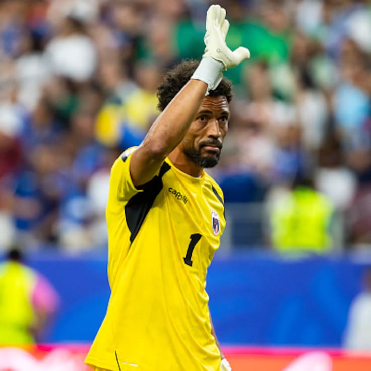 Bombazo en Colo-Colo: Vozinha, figura del Mundial 2026, será su nuevo portero