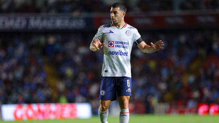 ¡Venta histórica! Cruz Azul acepta millonaria oferta del Al Jazira por Erik Lira