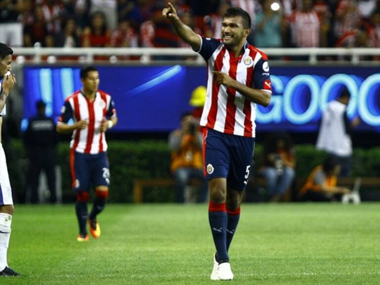 Chivas acumula tres de seis puntos posibles en Copa Mx. Foto: Getty images