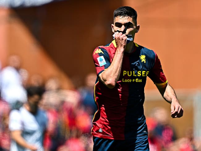 Johan Vásquez anota gol con el Genoa ante el Milan a semanas del Mundial 2026