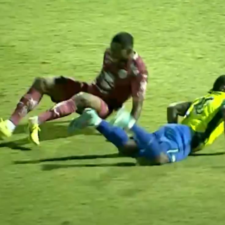 Romario Da Silva, del Motagua, sufre escalofriante fractura en la Liga Nacional de Honduras 2026