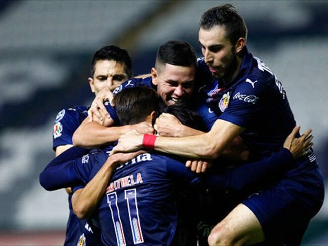 Chivas consiguió su primera victoria del torneo