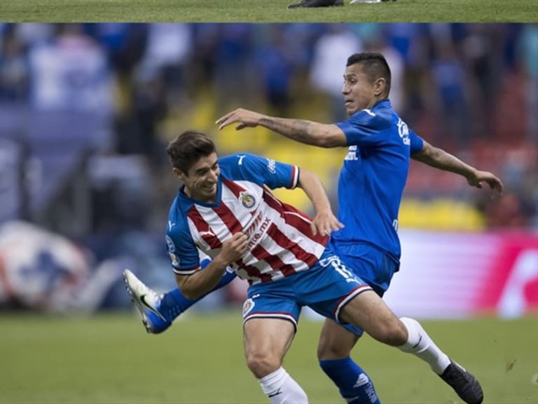 Chivas vs Cruz Azul. Foto: Mexsport