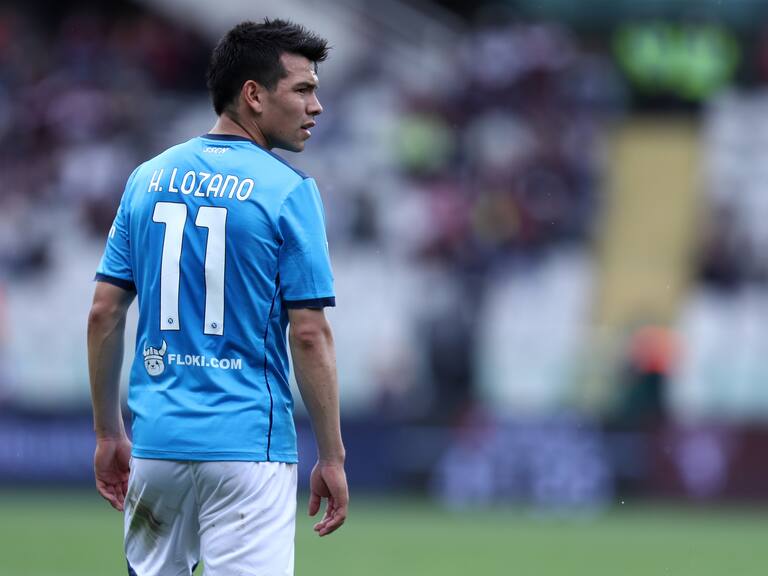 Chucky regresa a México para ser operado del hombro derecho