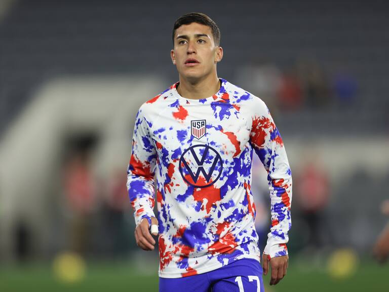 Alejandro Zendejas no jugará contra México