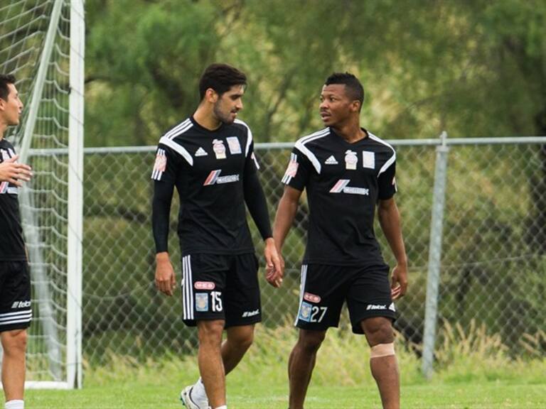 Ikechukwu Uche demandará a los Tigres . Foto: Mexsport