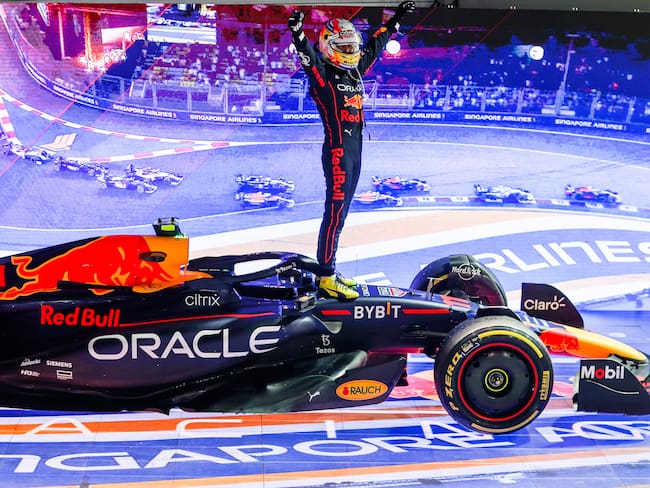 Checo Pérez manda a callar a sus críticos: No soy un error de Red Bull