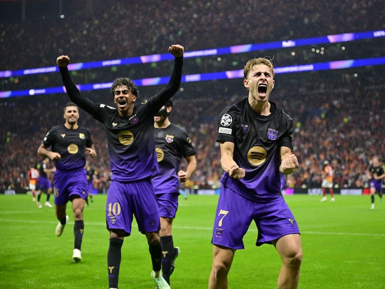 Barcelona golea al Galatasaray y se apodera del liderato en la Champions League