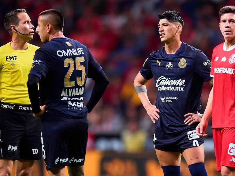 La Comisión de Árbitros revela y explica el error del VAR en el Toluca vs. Chivas