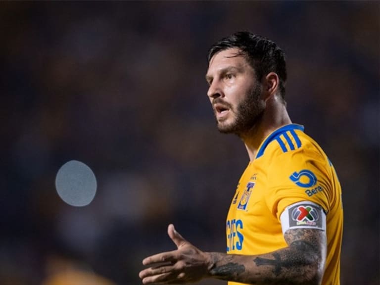 Gignac acudió a la Final de la Liga MX Femenil. Foto: gett