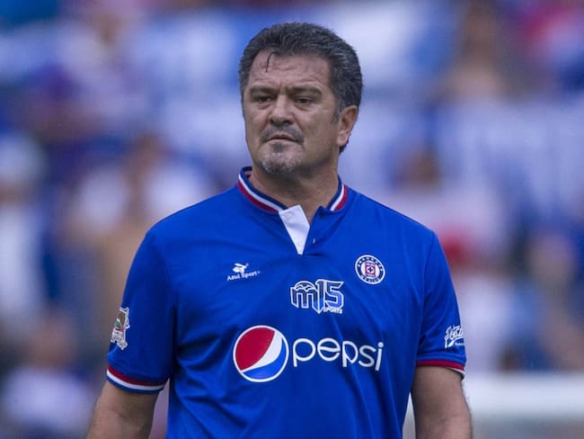 Carlos Hermosillo llama a boicot a Cruz Azul: No vayan al estadio