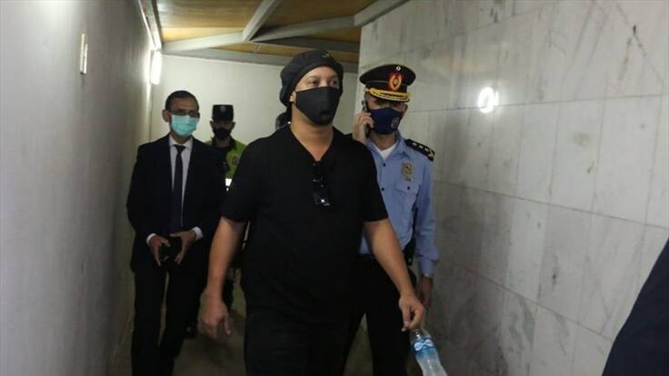 Ronaldinho queda libre después de 5 meses detenido en Paraguay