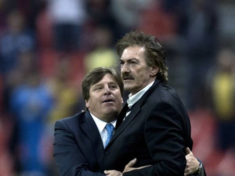 Miguel Herrera y Ricardo La Volpe. Foto: Getty Images