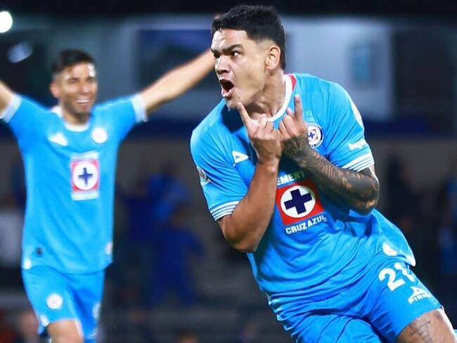 Cruz Azul a toda máquina cierra tercer triunfo consecutivo en Liga MX al vencer a Pachuca