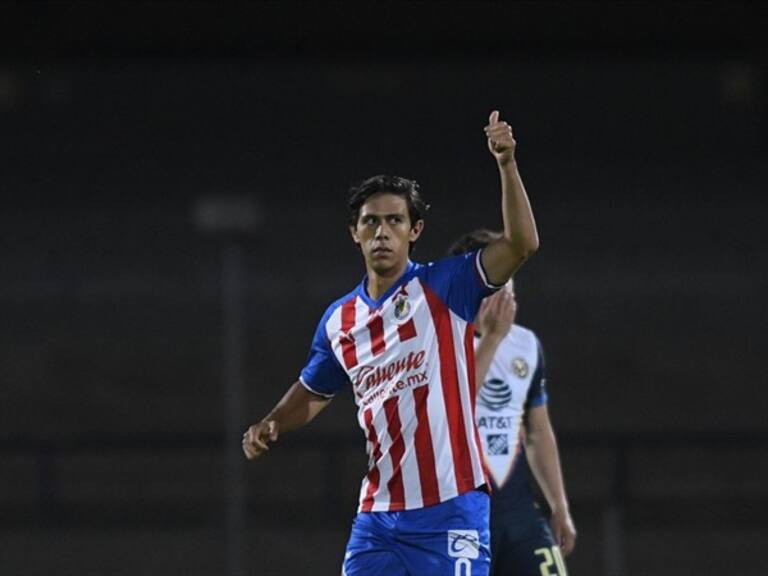 JJ Macías Chivas. Foto: twitter @Chivas