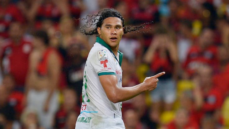 Carlos “Gullit” Peña desata controversia por nuevo video en estado de ebriedad