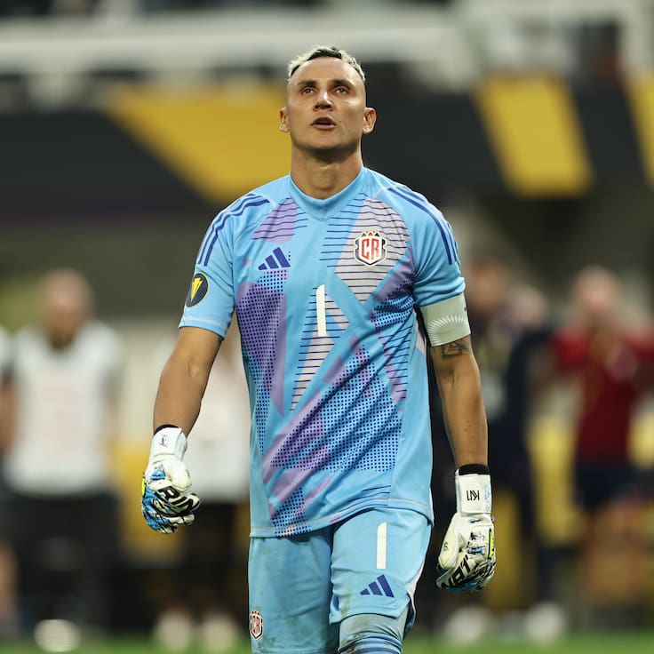 Keylor Navas es convocado por Costa Rica tras la destitución de Fernando Batista