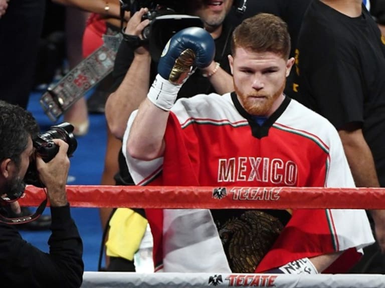 El Canelo está ayudando al pueblo mexicano. Foto: Getty Images