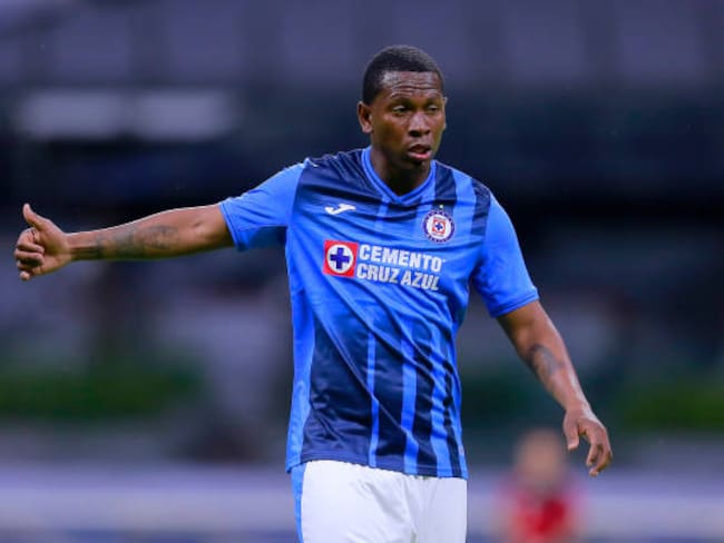 Bryan “El Cuco” Angulo, exjugador de Cruz Azul, resulta herido en ataque armado en Ecuador