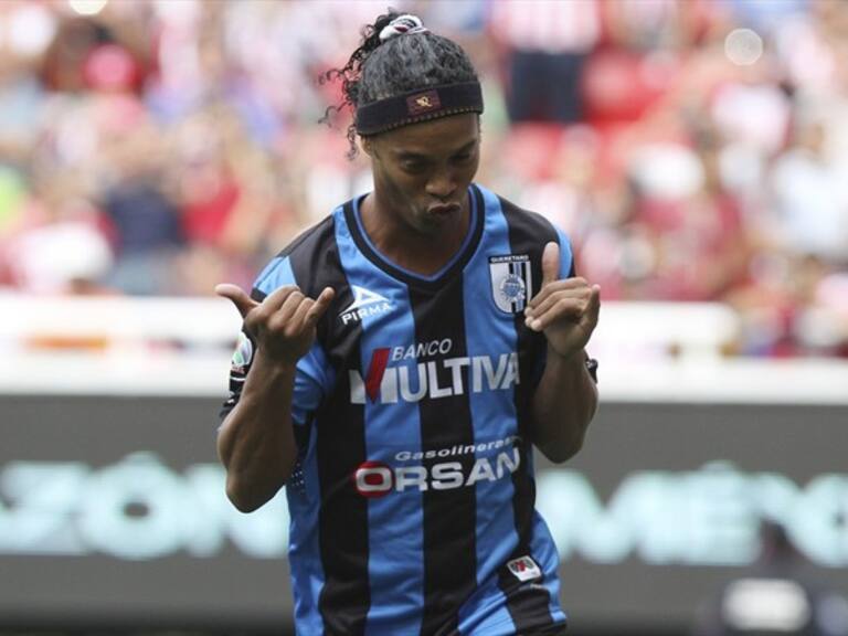 Ronaldinho en su paso por el Querérato. Foto: Getty Images