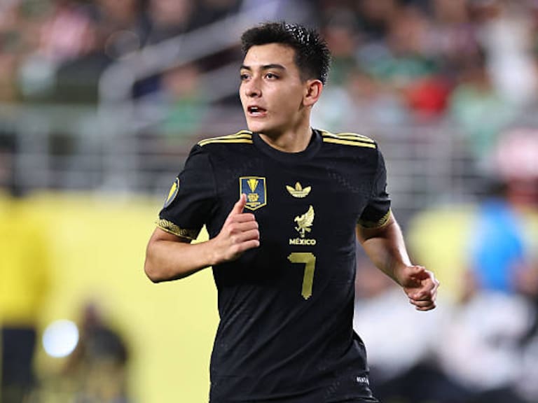 Los motivos por los cuales Gilberto Mora no puede jugar en Europa