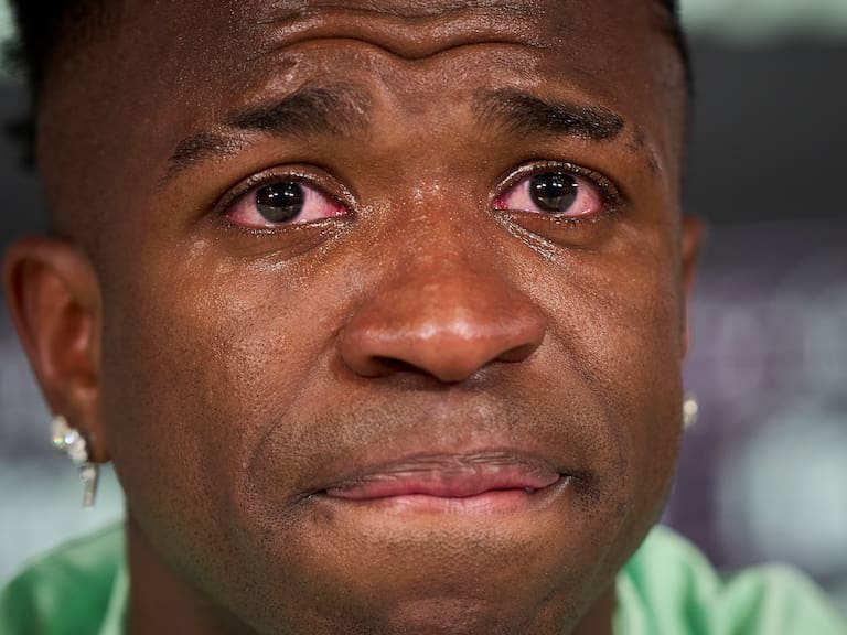 Vinicius Jr rompió en llanto después de hablar sobre su caso de racismo