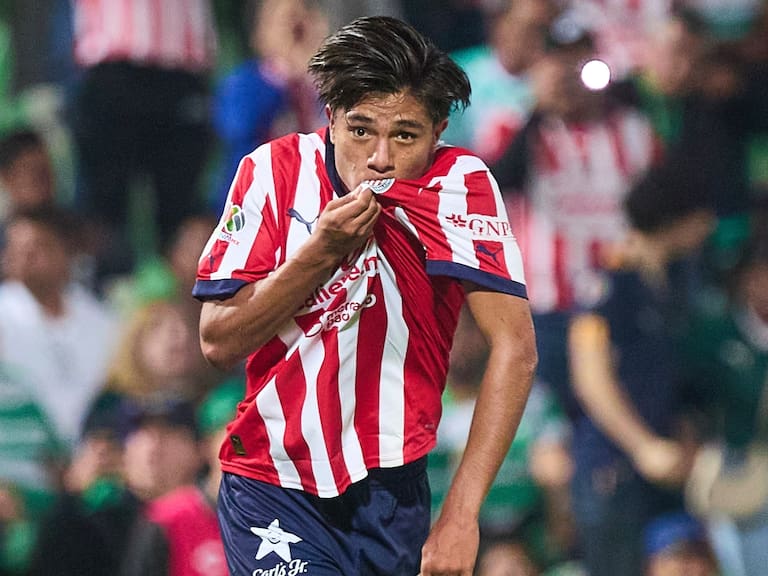 CHIVAS GANÓ 2-0 VS SANTOS EN LA FECHA 16 DE LIGA MX