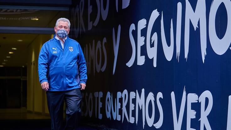 Rayados echó a Vucetich y ya espera al Tano Ortíz