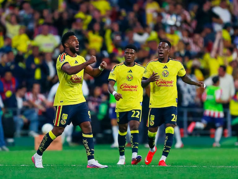 América empató el partido tras ir abajo por dos goles